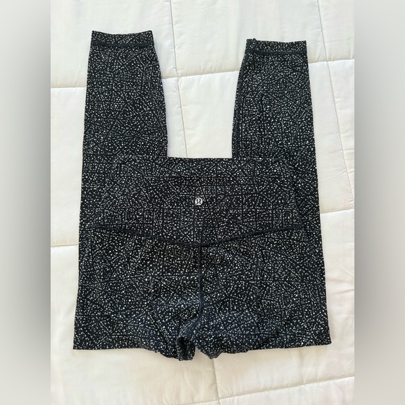 Lululemon Align Pant II 25" Night View White Black abstract polka dot - Picture 6 of 13